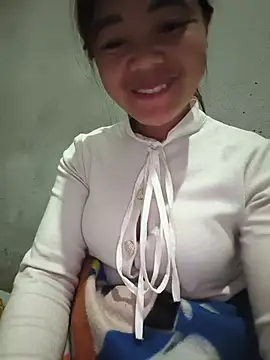 Snapshot of Emma-sin chatting on 06-10-26, 03:08 Emma-sin online show from 06-10-26, 03:08