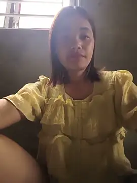 Snapshot of Emma-sin chatting on 06-04-26, 01:21 Emma-sin online show from 06-04-26, 01:21
