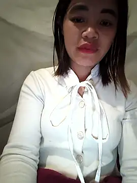 Snapshot of Emma-sin chatting on 06-11-26, 01:16 Emma-sin online show from 06-11-26, 01:16