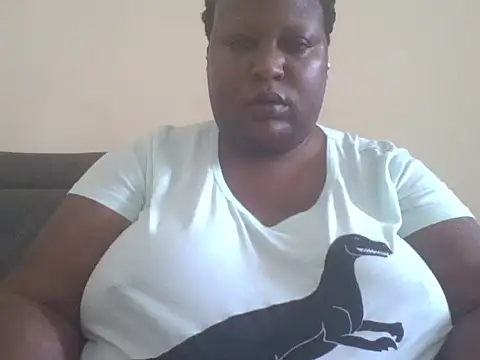 Snapshot of fat_ebonyqueen chatting on 05-30-26, 08:20 fat ebonyqueen online show from 05-30-26, 08:20