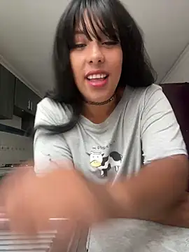 Alexia Lerner online show from 06-05-26, 07:41