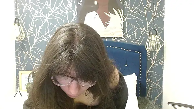 Allyshon  online show from 05-20-26, 08:17