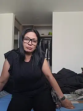 Scarlett Valnyx online show from 05-18-26, 08:13