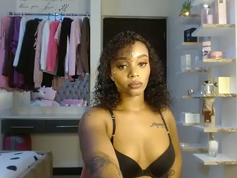 Sexy Babydoll221 online show from 06-11-26, 07:00