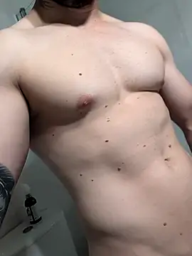 Snapshot of bacher27 chatting on 07-14-26, 10:21 bacher27 online show from 07-14-26, 10:21