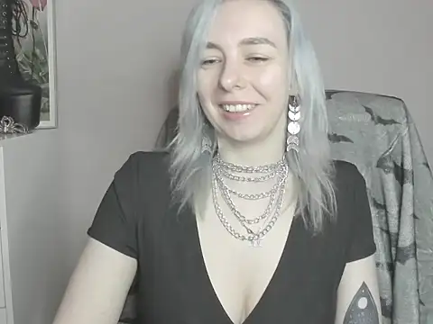 velvetanne online show from 07-21-26, 06:48