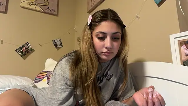 Badbihdani18 online show from 07-29-26, 04:12