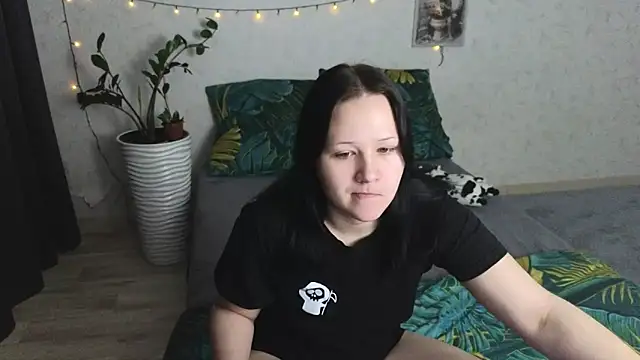 Snapshot of Tori_cute chatting on 05-31-26, 12:38 Tori cute online show from 05-31-26, 12:38