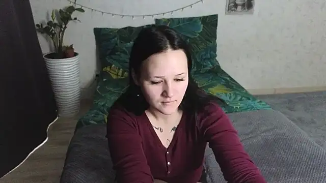 Snapshot of Tori_cute chatting on 06-16-26, 02:33 Tori cute online show from 06-16-26, 02:33