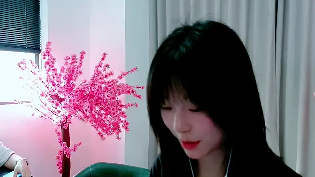Snapshot of wanglaoke111 chatting on 05-19-26, 09:38 wanglaoke111 online show from 05-19-26, 09:38