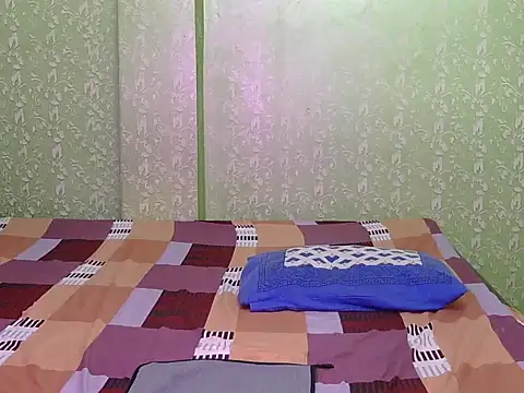 Snapshot of Itz-jasleen chatting on 07-05-26, 04:41 Itz-jasleen online show from 07-05-26, 04:41