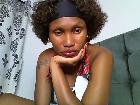 Snapshot of NairobiPrinces chatting on 06-12-26, 08:39 NairobiPrinces online show from 06-12-26, 08:39