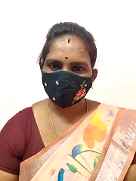 Snapshot of CuteTamizhachi chatting on 06-02-26, 04:40 CuteTamizhachi online show from 06-02-26, 04:40