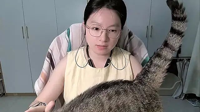 Erya-369 online show from 07-16-26, 12:57