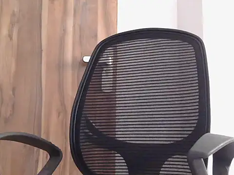 Snapshot of Kirra_67 chatting on 06-30-26, 07:41 Kirra 67 online show from 06-30-26, 07:41