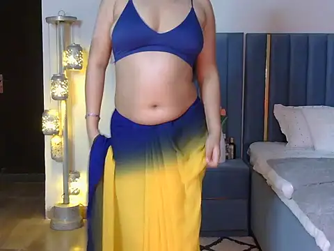 Snapshot of Chubby_Chhaya chatting on 07-08-26, 06:41 Chubby Chhaya online show from 07-08-26, 06:41