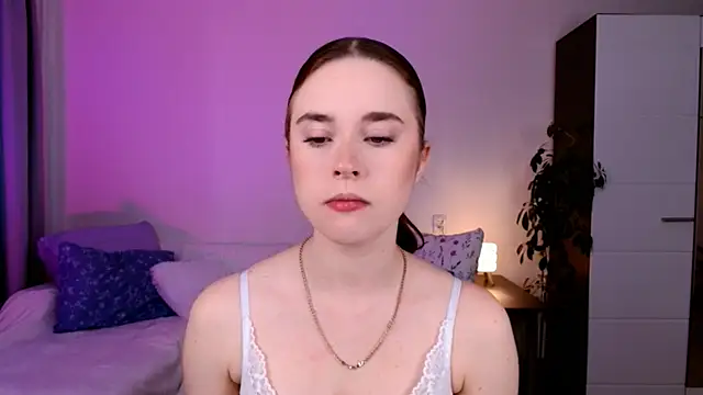Snapshot of Lilit_Dream chatting on 07-14-26, 02:38 Lilit Dream online show from 07-14-26, 02:38