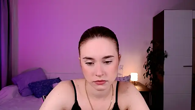 Snapshot of Lilit_Dream chatting on 07-16-26, 02:30 Lilit Dream online show from 07-16-26, 02:30