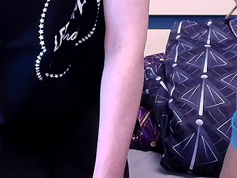Snapshot of _Ejva_ chatting on 05-23-26, 08:46 Ejva online show from 05-23-26, 08:46