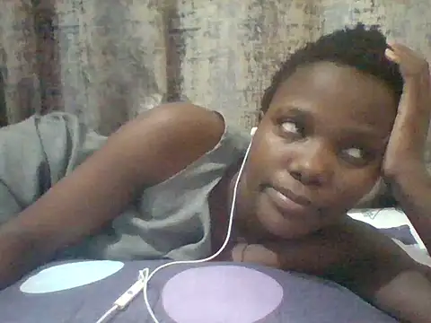 Snapshot of tina_2030 chatting on 07-11-26, 12:16 tina 2030 online show from 07-11-26, 12:16
