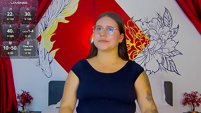 Snapshot of Lia_Avalon chatting on 06-09-26, 12:50 Lia Avalon online show from 06-09-26, 12:50