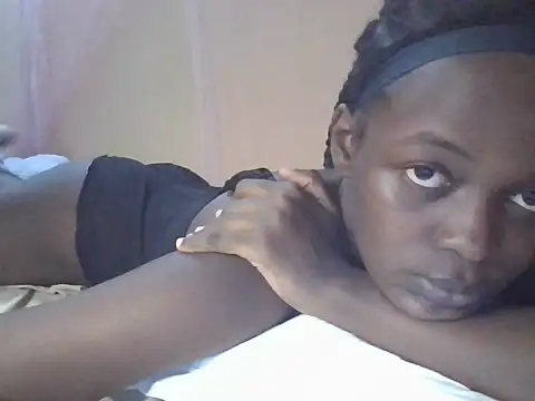 Snapshot of Nasty-Tatiana chatting on 06-08-26, 05:24 Nasty-Tatiana online show from 06-08-26, 05:24