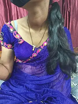 Snapshot of reshma124 chatting on 07-14-26, 10:43 reshma124 online show from 07-14-26, 10:43