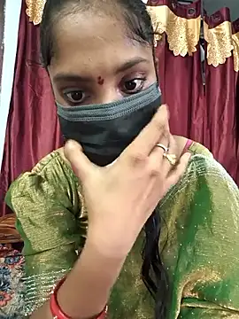 Snapshot of reshma124 chatting on 06-17-26, 05:29 reshma124 online show from 06-17-26, 05:29