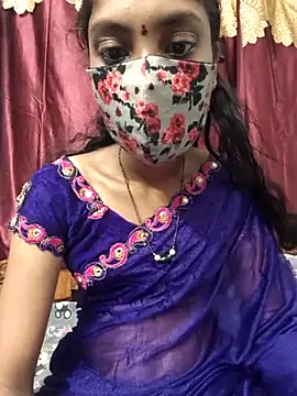 Snapshot of reshma124 chatting on 06-21-26, 08:42 reshma124 online show from 06-21-26, 08:42