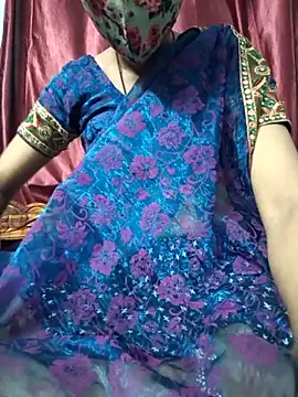 Snapshot of reshma124 chatting on 07-01-26, 06:52 reshma124 online show from 07-01-26, 06:52