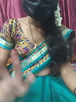 Snapshot of reshma124 chatting on 07-27-26, 06:09 reshma124 online show from 07-27-26, 06:09