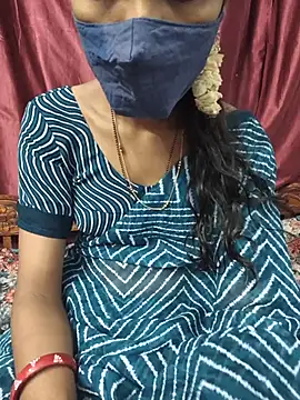 Snapshot of reshma124 chatting on 07-06-26, 01:45 reshma124 online show from 07-06-26, 01:45