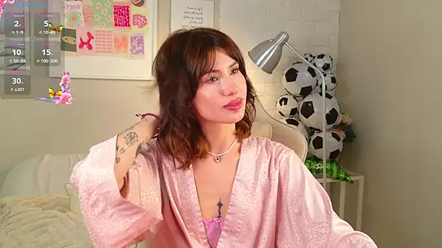 Snapshot of StellaMelrose chatting on 07-01-26, 06:36 StellaMelrose online show from 07-01-26, 06:36