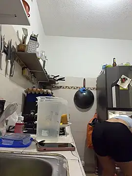 ISABELLA  LUNA online show from 07-15-26, 01:01