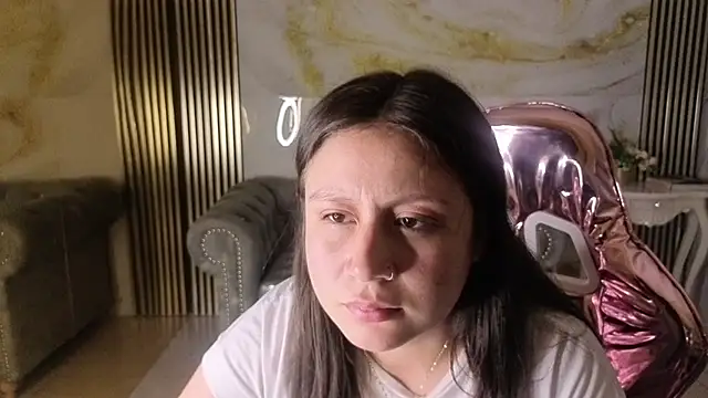Snapshot of LyraFrost_s chatting on 05-29-26, 03:12 LyraFrost s online show from 05-29-26, 03:12