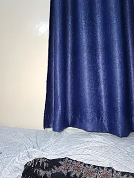 Snapshot of Sexymaurine chatting on 05-28-26, 02:08 Sexymaurine online show from 05-28-26, 02:08