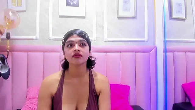 velvet girll online show from 05-20-26, 03:31