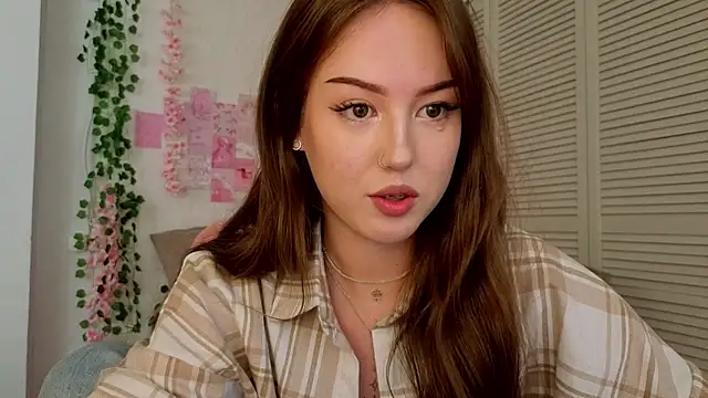 silver grl online show from 06-17-26, 01:27