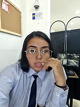 Angela  05 online show from 06-24-26, 07:01