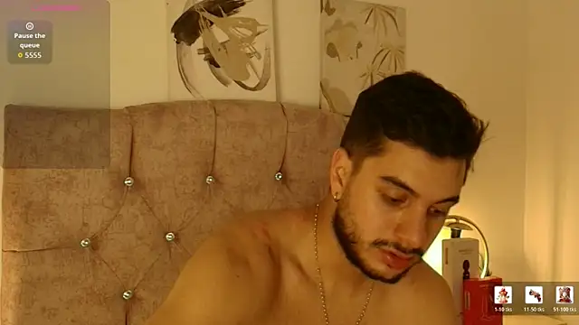 Snapshot of Amadeo_Wild_ chatting on 06-02-26, 04:56 Amadeo Wild online show from 06-02-26, 04:56
