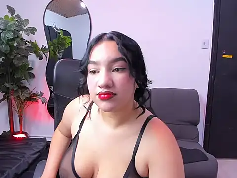 afroditta hill online show from 05-23-26, 03:16