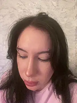 Snapshot of Dirty_Lina chatting on 05-21-26, 06:00 Dirty Lina online show from 05-21-26, 06:00