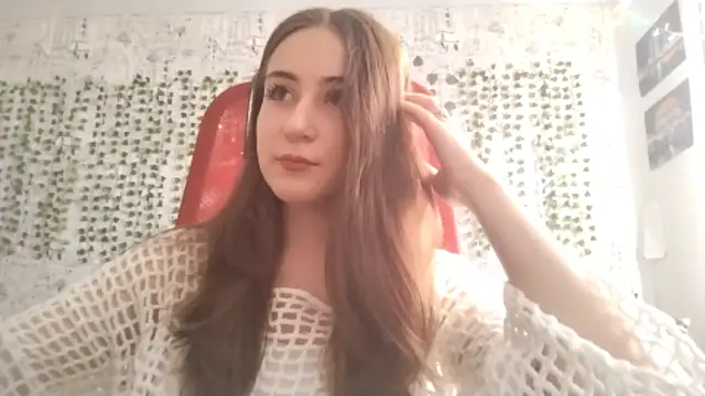 Snapshot of Pollykiss chatting on 06-06-26, 12:32 Pollykiss online show from 06-06-26, 12:32