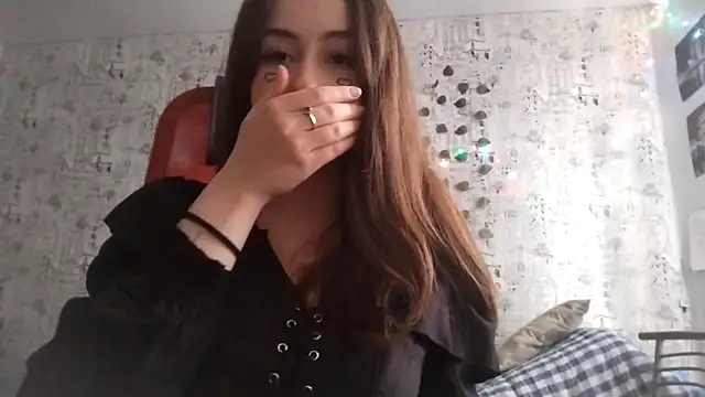 Snapshot of Pollykiss chatting on 06-01-26, 09:31 Pollykiss online show from 06-01-26, 09:31