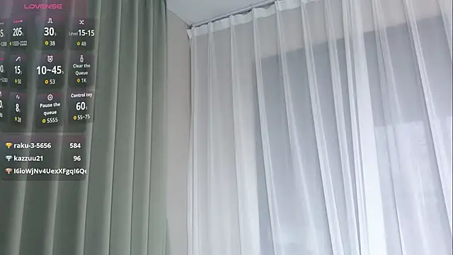 Snapshot of -piao- chatting on 07-05-26, 03:55 -piao- online show from 07-05-26, 03:55