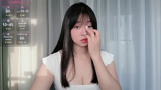 Snapshot of -piao- chatting on 06-20-26, 10:37 -piao- online show from 06-20-26, 10:37