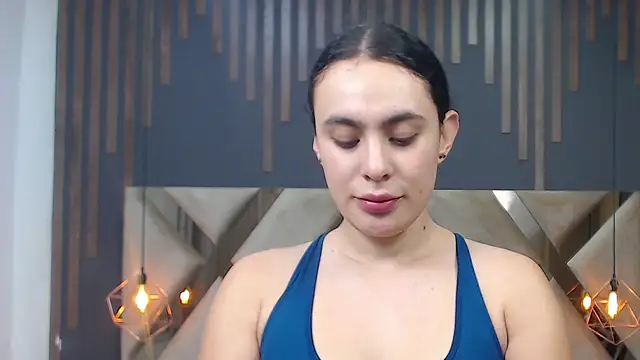 MartinaaFit online show from 06-10-26, 11:55