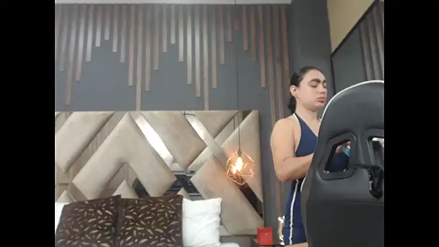 MartinaaFit online show from 05-26-26, 12:14