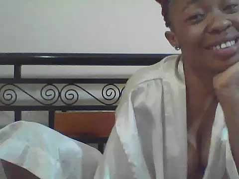Snapshot of bubble_candi chatting on 06-12-26, 06:16 bubble candi online show from 06-12-26, 06:16
