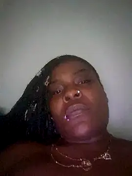 Snapshot of damnshegotass chatting on 06-28-26, 08:48 damnshegotass online show from 06-28-26, 08:48